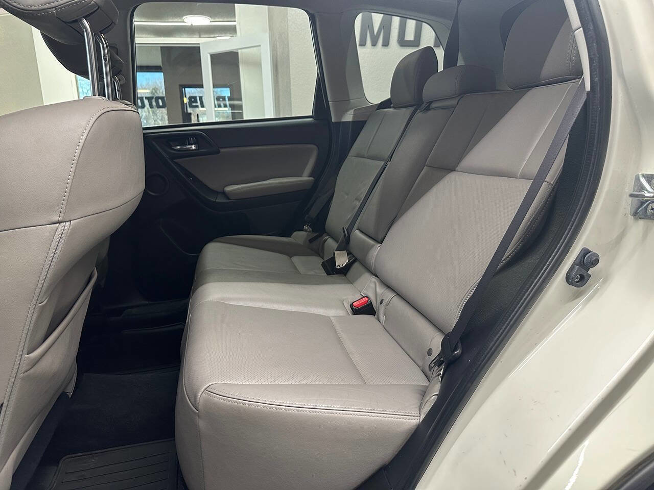 Used 2015 Subaru Forester 2.5i Limited image 17