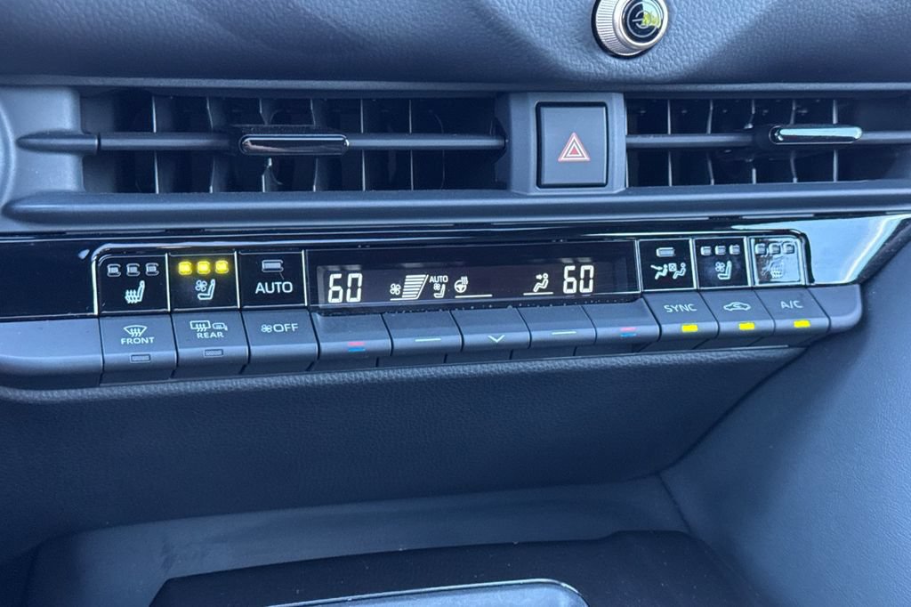 Used 2025 Toyota Crown Signia AWD/4WD image 20