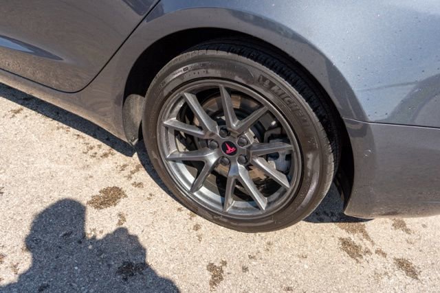 Used 2022 Tesla Model 3 Long Range AWD/4WD image 11