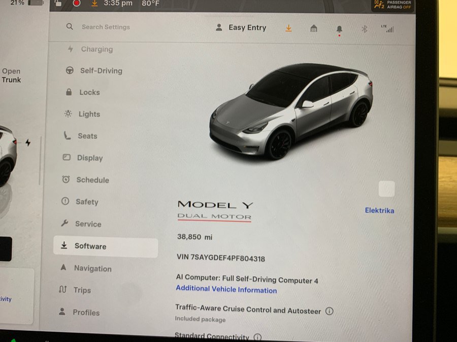 Used 2023 Tesla Model Y Performance AWD/4WD image 39