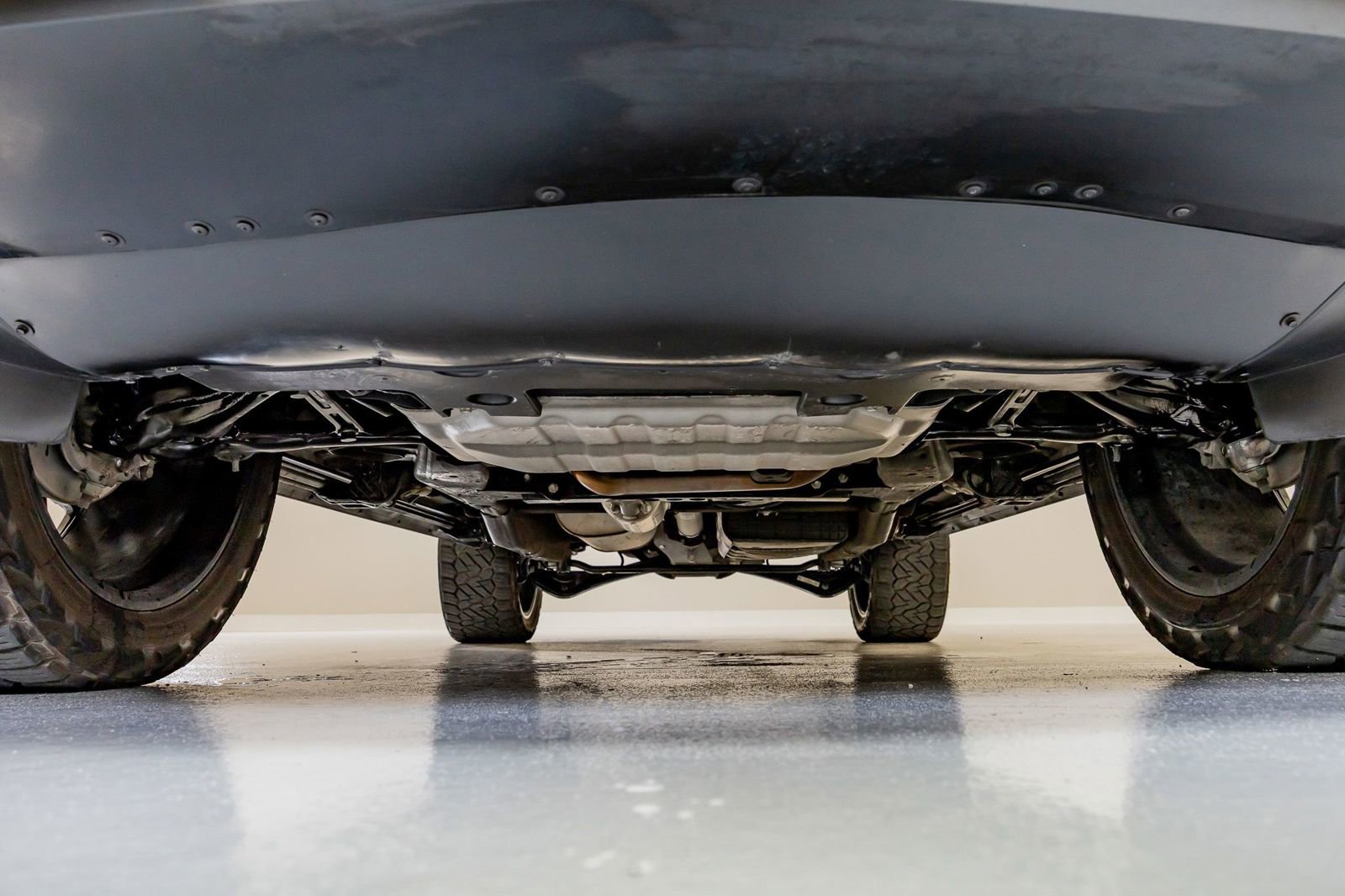 Used 2024 Cadillac Escalade Sport Platinum w/ LPO, ONYX Package AWD/4WD image 14