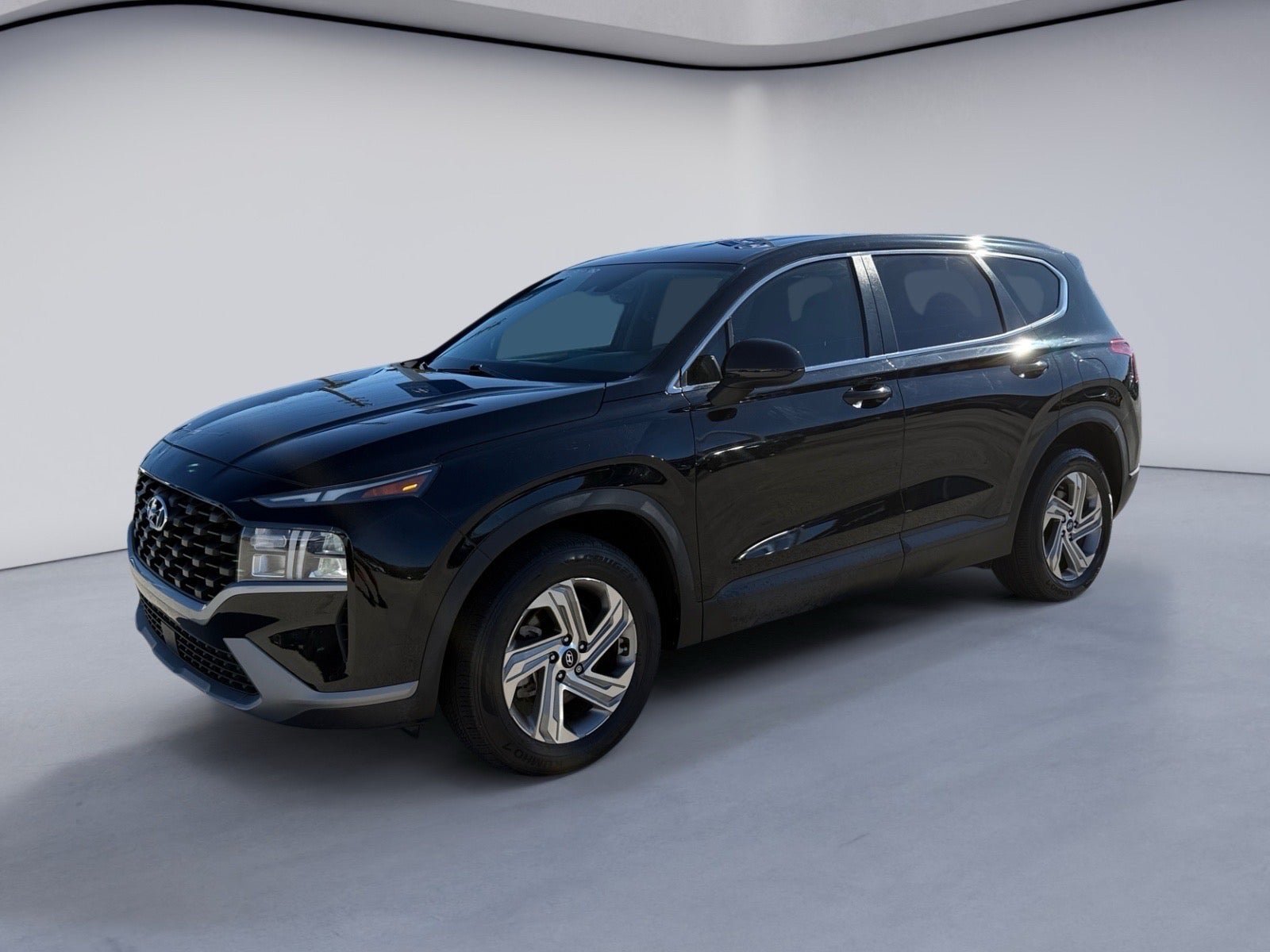 Used 2023 Hyundai Santa Fe SE FWD image 1