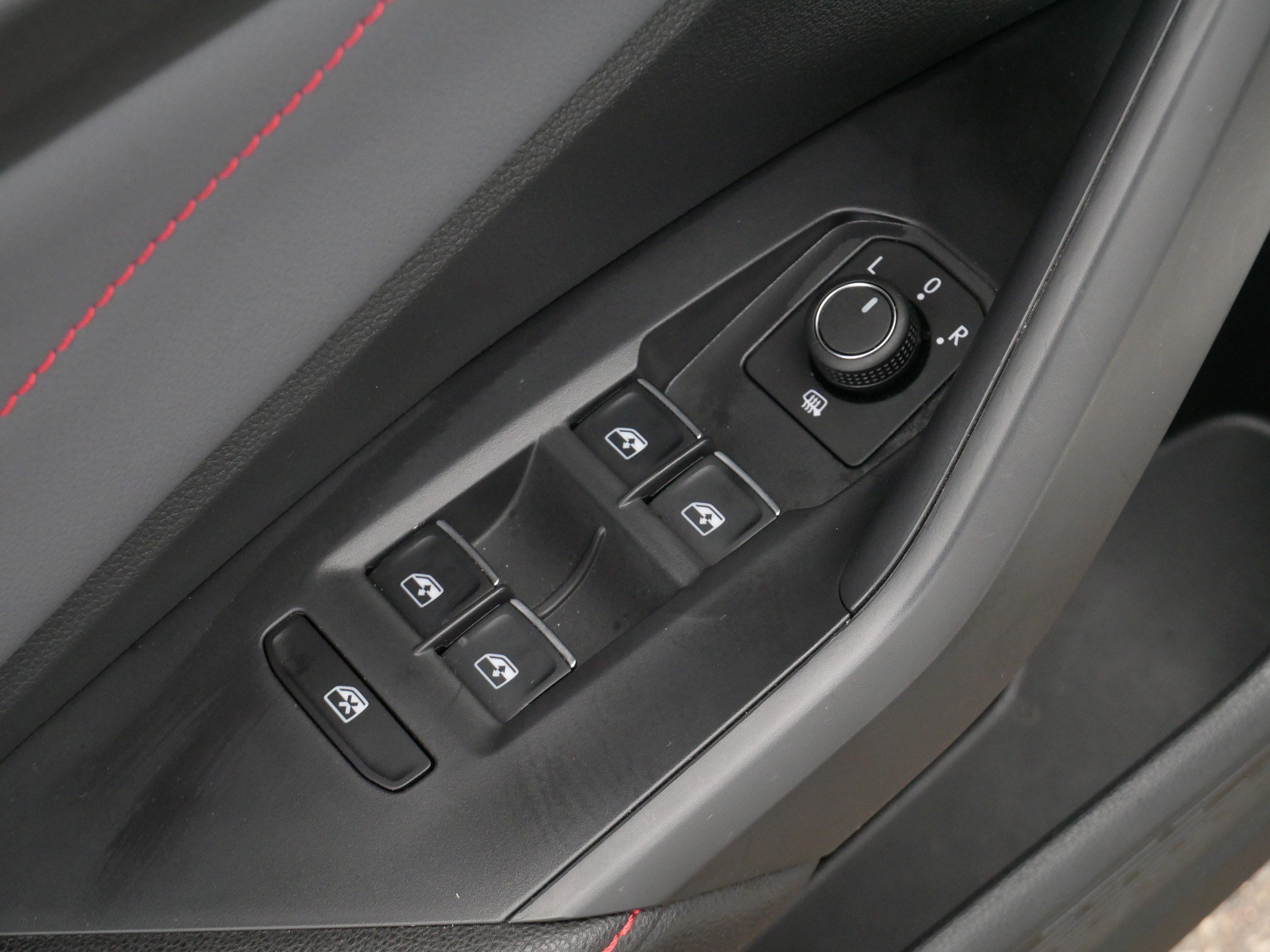 Certified 2025 Volkswagen Jetta GLI Autobahn w/ GLI Black Package FWD image 19