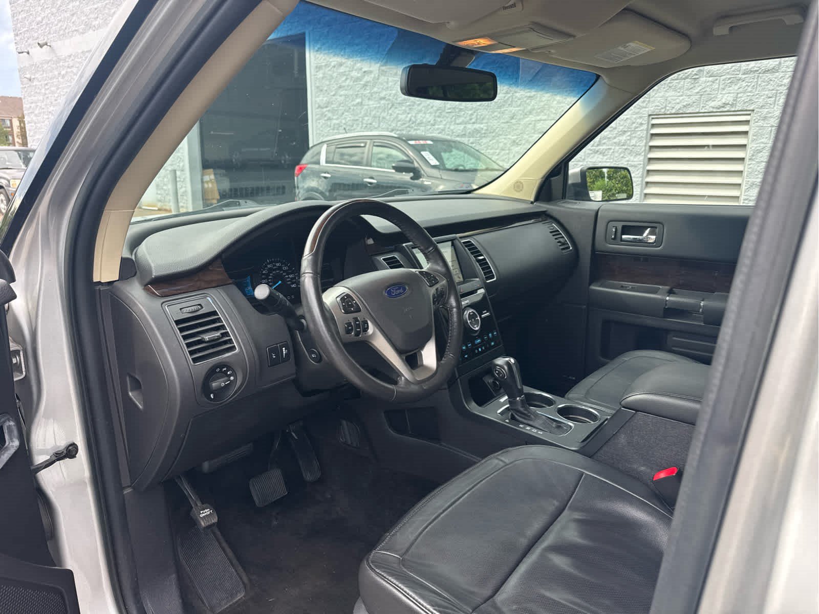 Used 2017 Ford Flex Limited AWD/4WD image 6