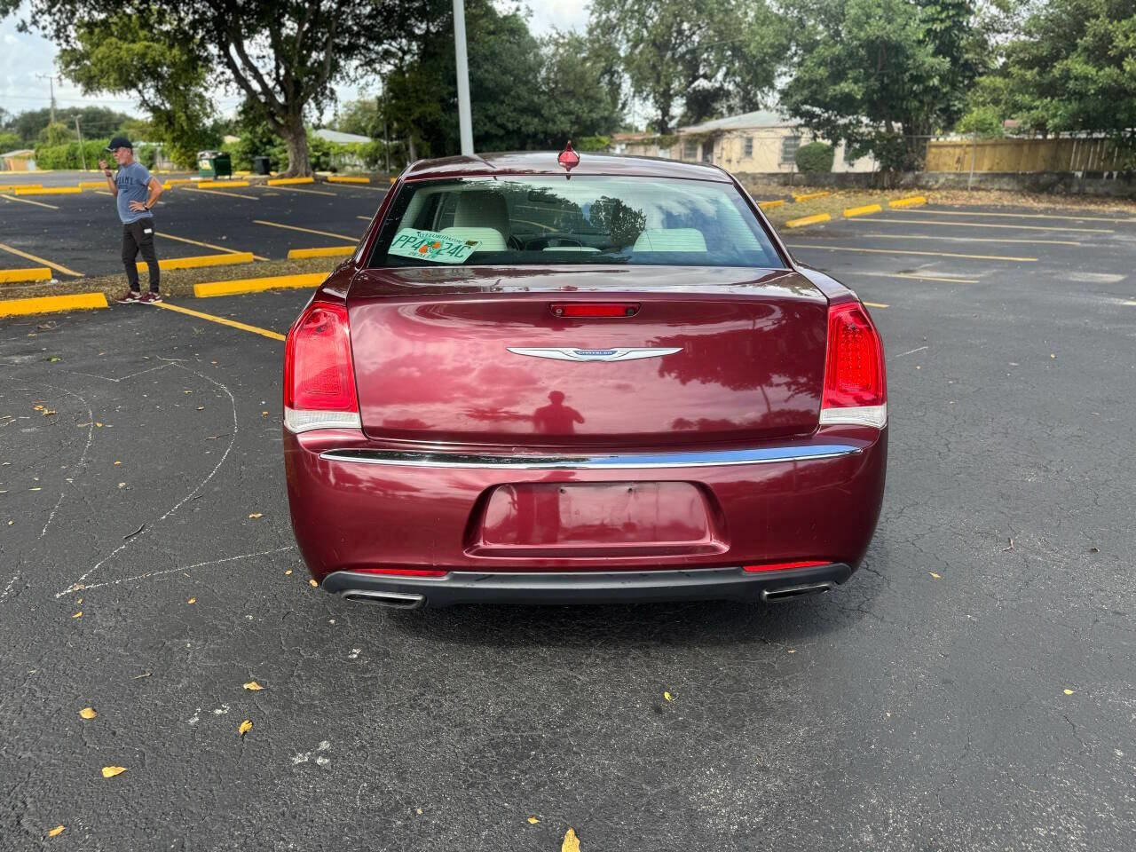 Used 2019 Chrysler 300 Touring image 6