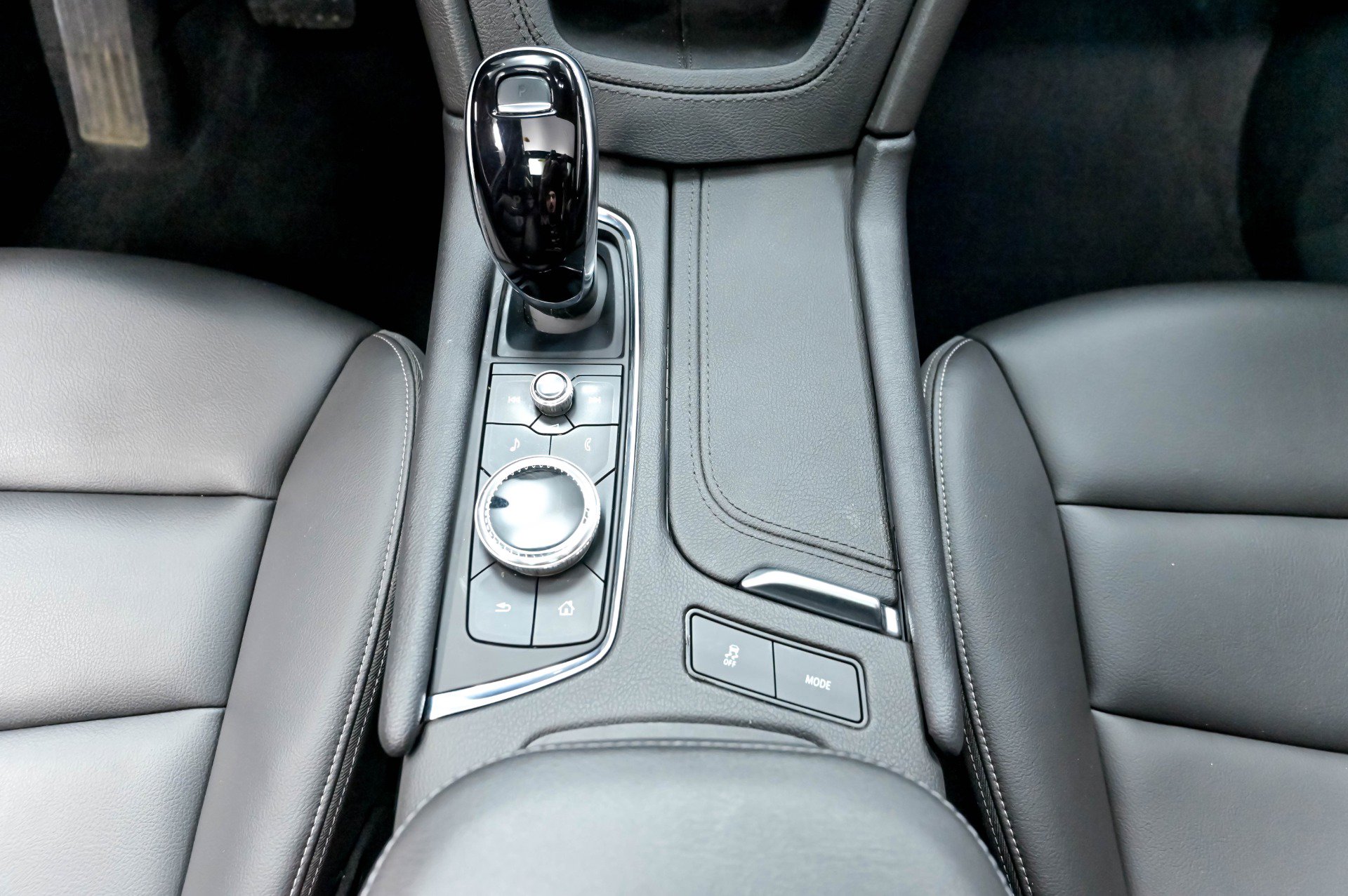 Used 2022 Cadillac XT6 Luxury FWD image 36