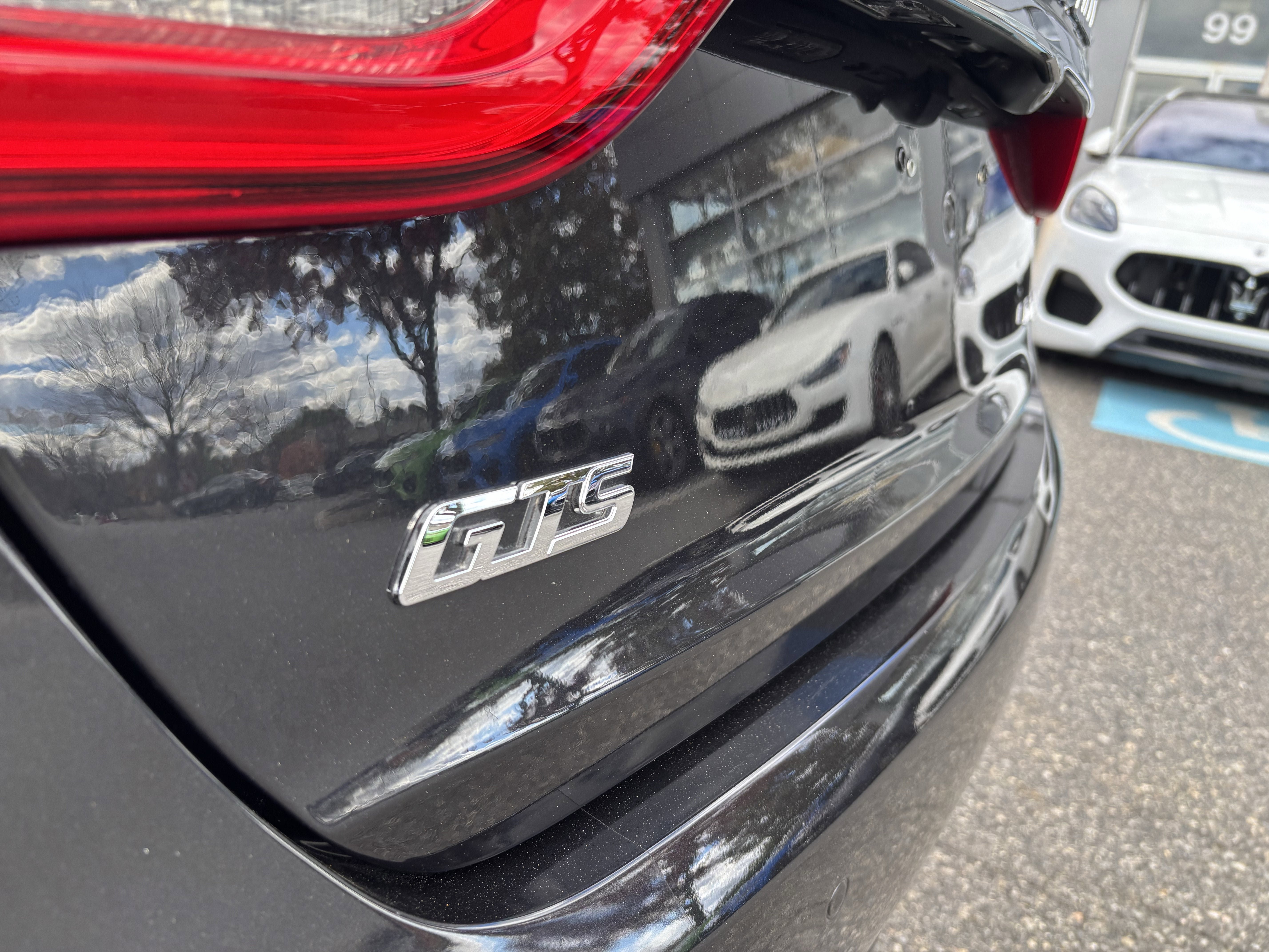 Used 2019 Maserati Quattroporte GTS GranLusso RWD image 13