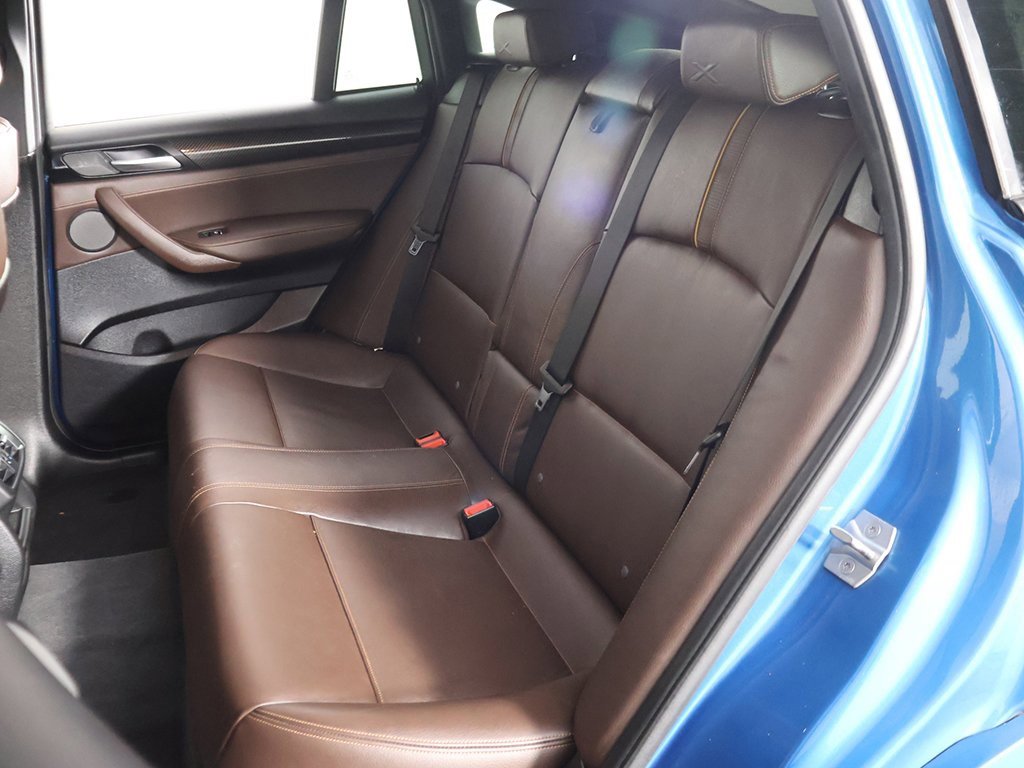 Used 2018 BMW X4 M40i w/ Driving Assistance Package image 32