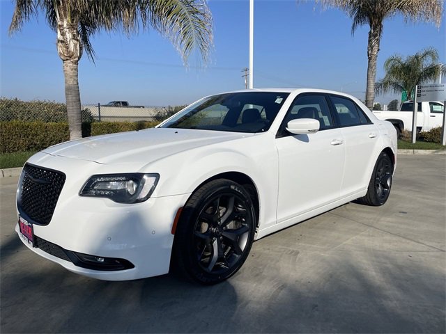 Used 2023 Chrysler 300 S image 4