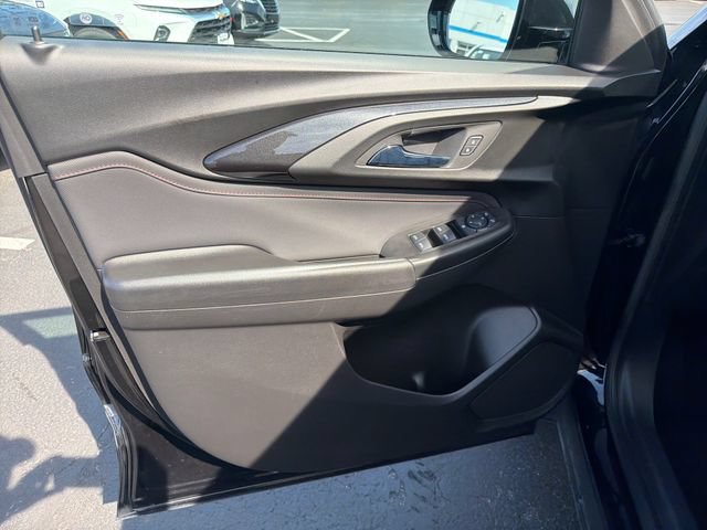 Certified 2023 Chevrolet TrailBlazer RS AWD/4WD image 11