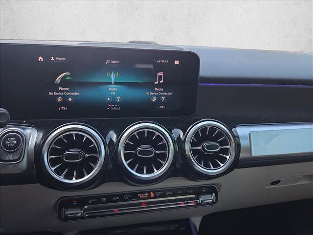 Used 2023 Mercedes-Benz GLB 250 4MATIC image 11