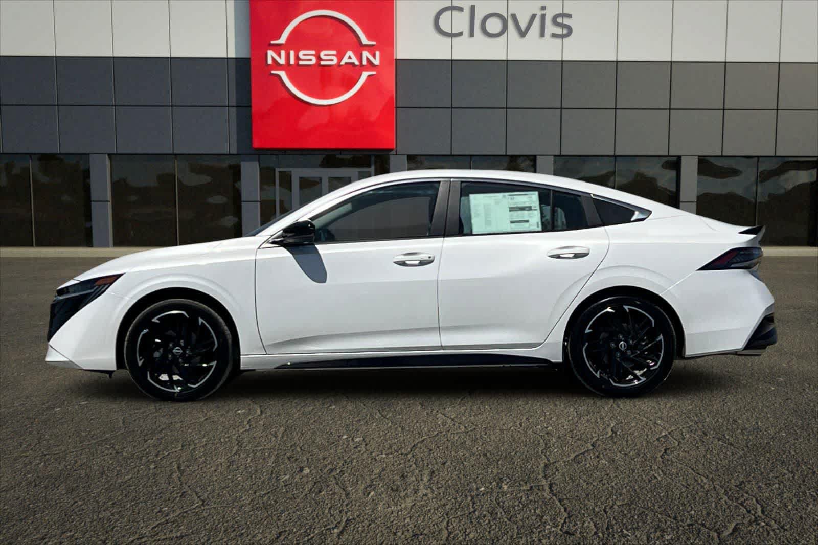 New 2026 Nissan Sentra SR FWD image 6