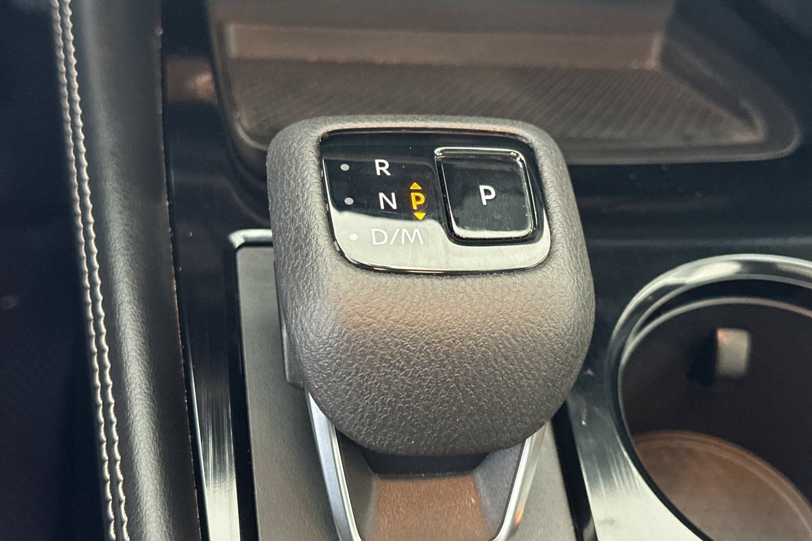 Used 2023 Nissan Rogue SL w/ SL Premium Package FWD image 24