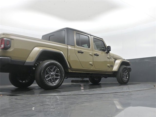 New 2025 Jeep Gladiator Sport image 45
