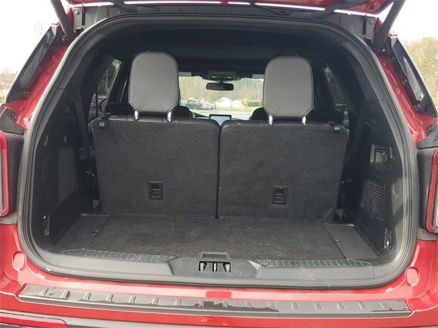 Used 2022 Ford Explorer ST w/ Equipment Group 401A image 8