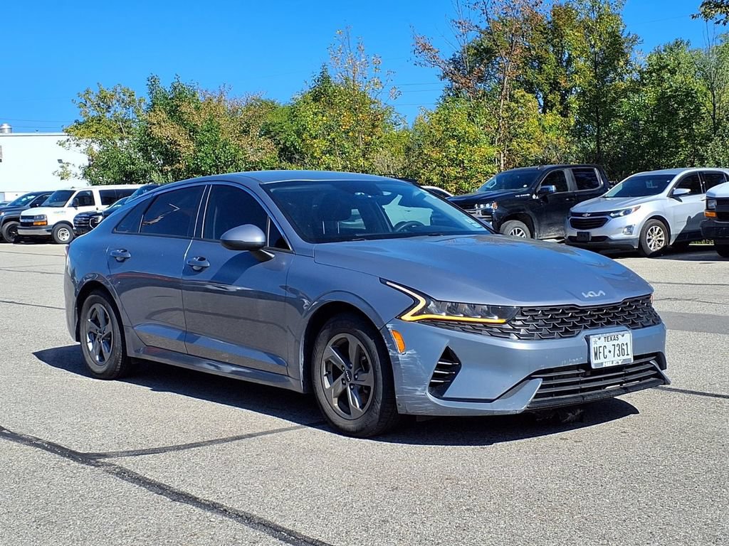 Used 2022 Kia K5 LXS FWD image 3