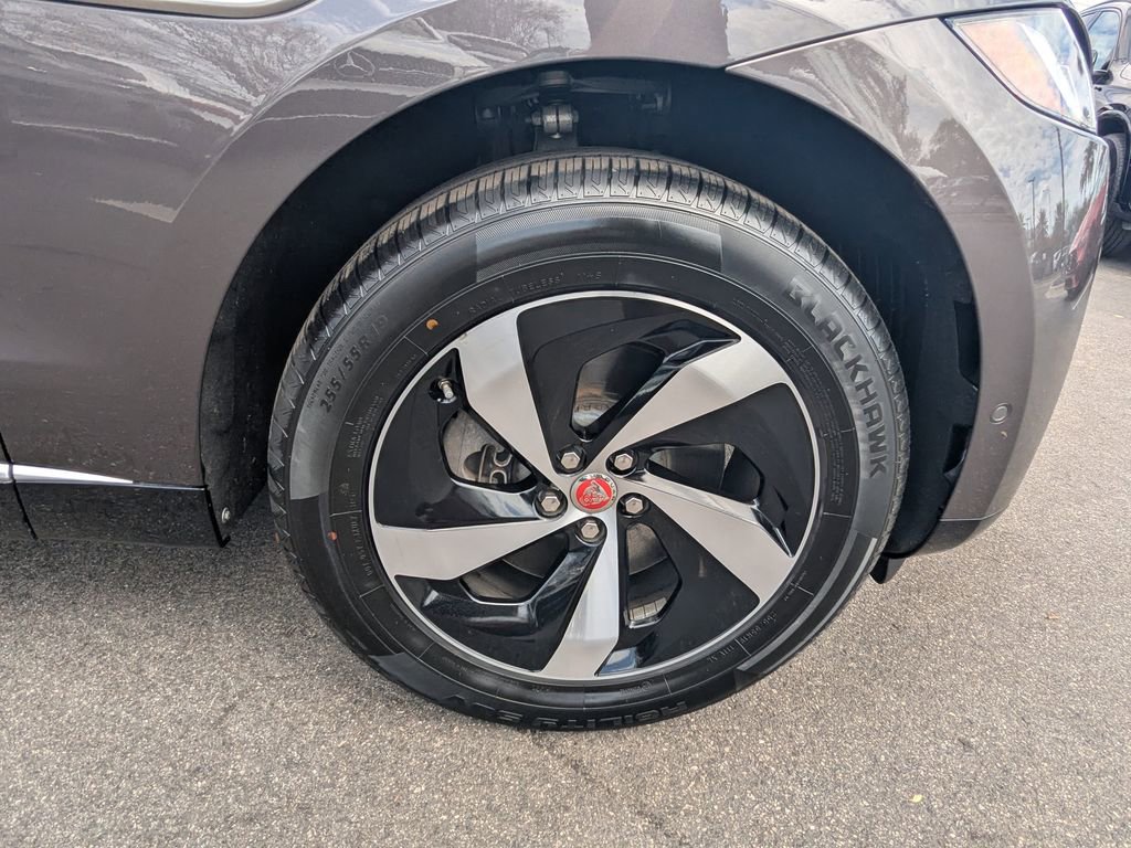 Used 2021 Jaguar F-PACE S image 20