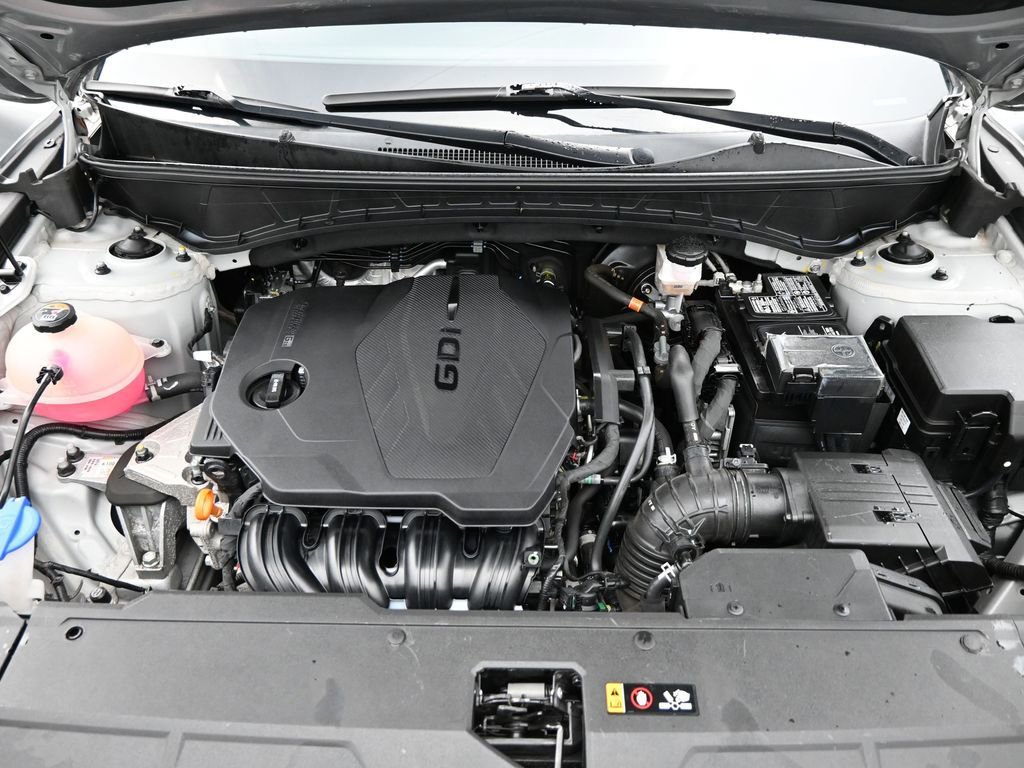 Used 2023 Hyundai Tucson SE image 14