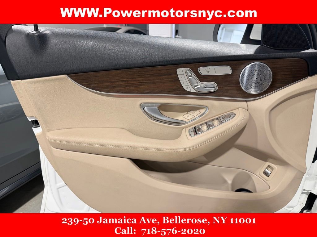 Used 2021 Mercedes-Benz C 300 4MATIC Sedan w/ Premium Package image 41