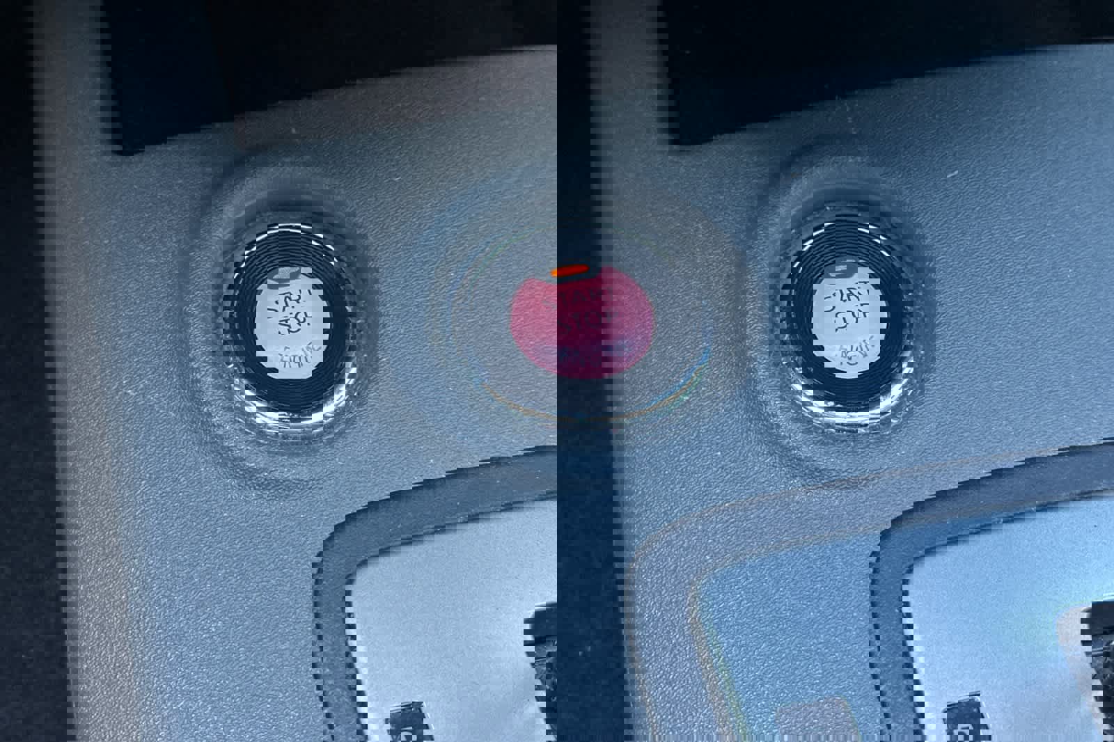 Used 2020 Nissan Frontier SV image 22