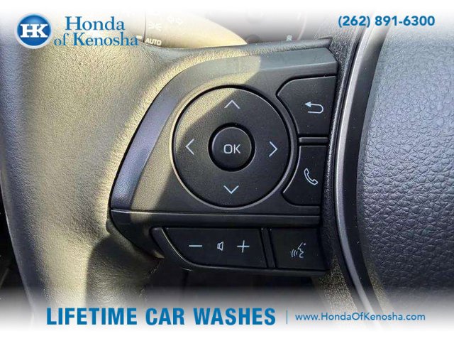 Used 2023 Toyota Corolla Cross LE image 12