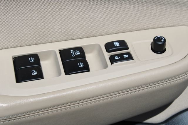 Used 2018 Subaru Outback 2.5i AWD/4WD image 13