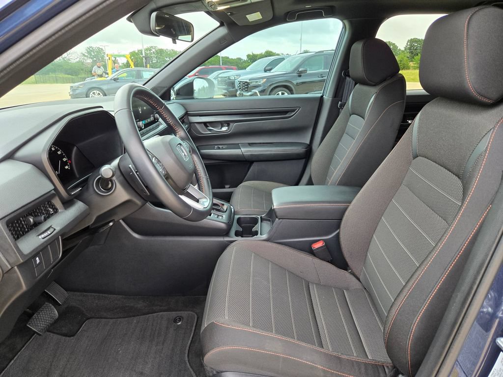 Used 2025 Honda CR-V Sport image 9