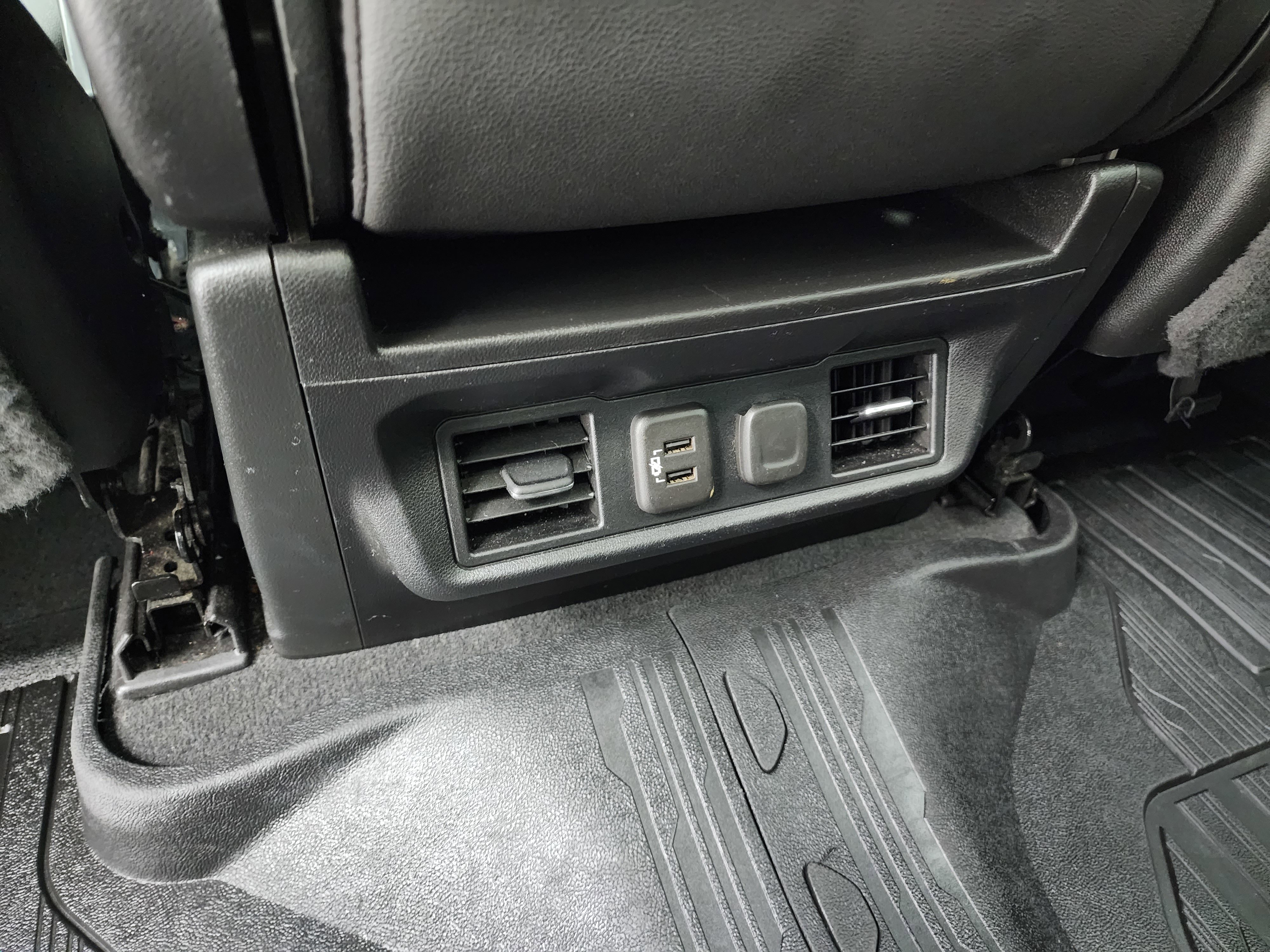 Used 2022 GMC Sierra 2500 SLT w/ LPO, GMC Protection Package image 36