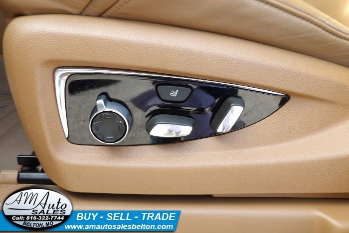 Used 2015 Cadillac Escalade Platinum image 16