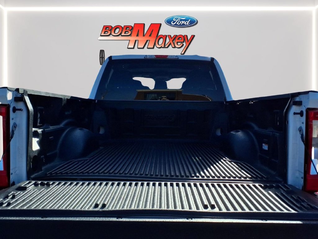 Used 2025 Ford F250 XLT AWD/4WD image 9