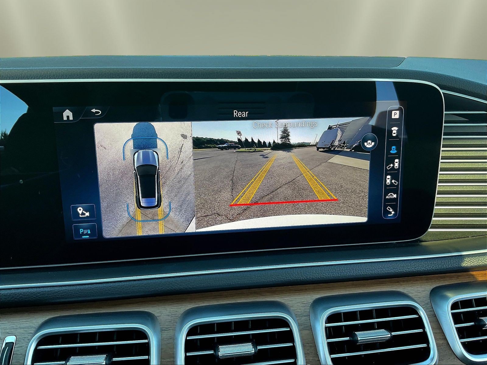 Certified 2024 Mercedes-Benz GLE 450 4MATIC image 16