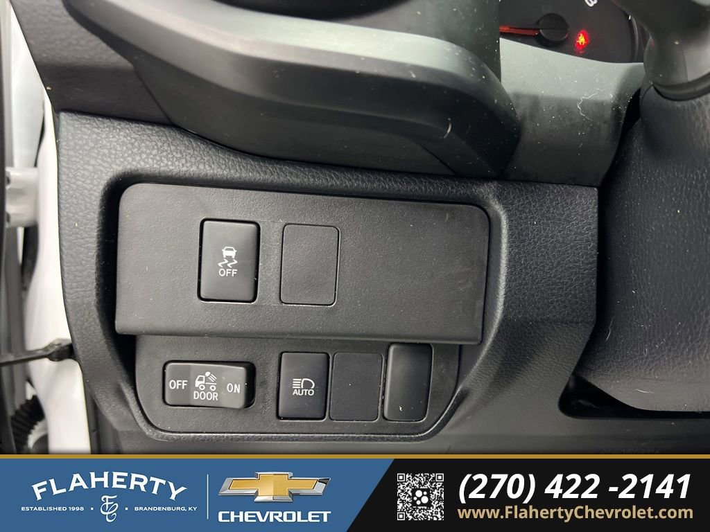 Used 2023 Toyota Tacoma SR image 22