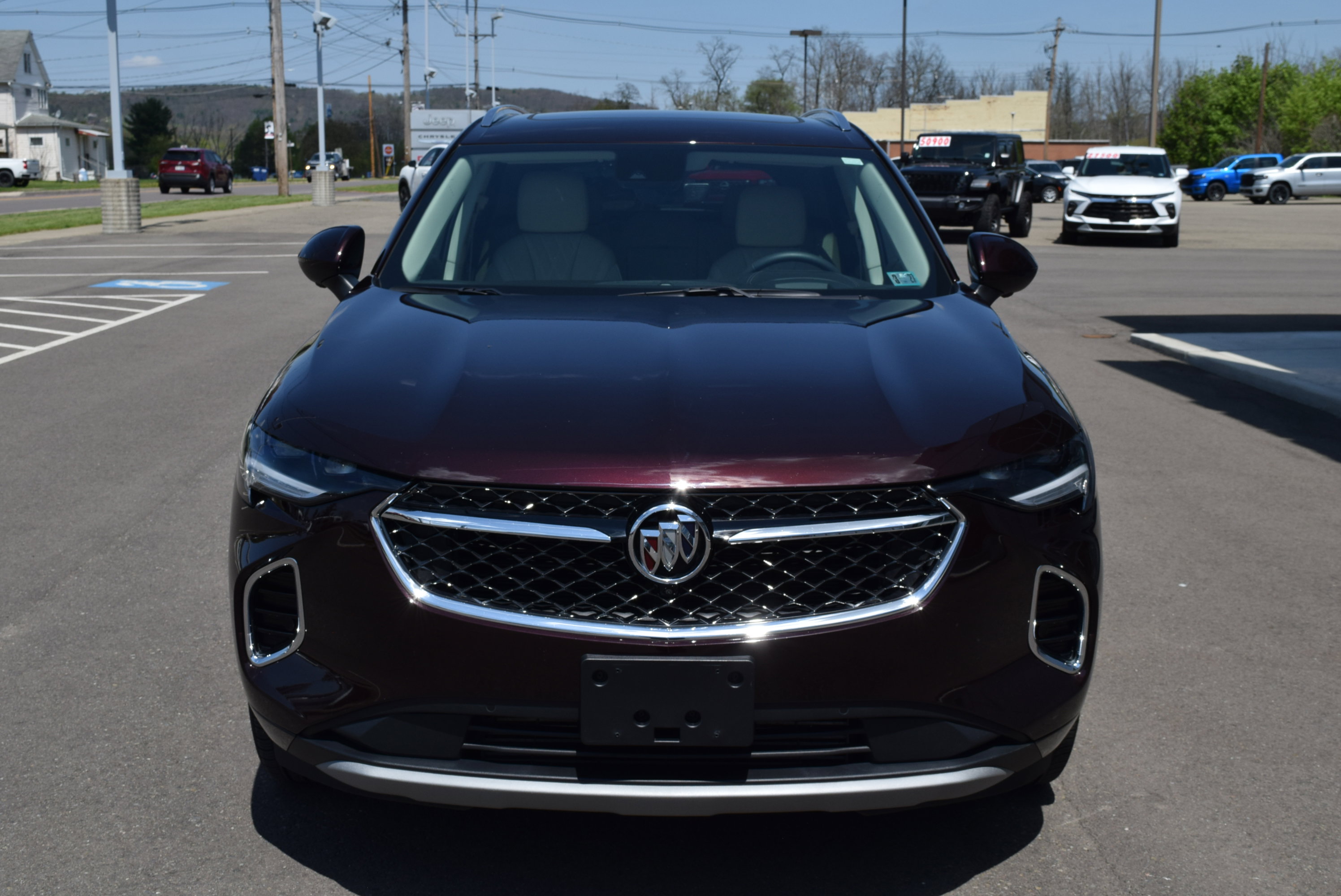Used 2023 Buick Envision Avenir AWD/4WD image 3