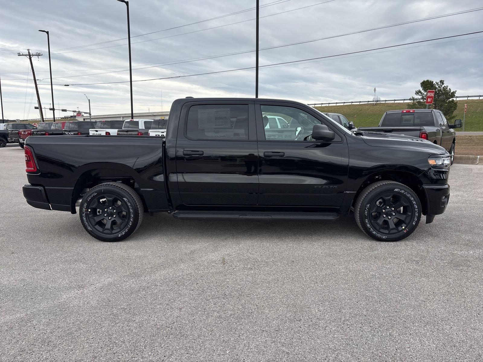 Used 2026 RAM 1500 Express AWD/4WD image 6