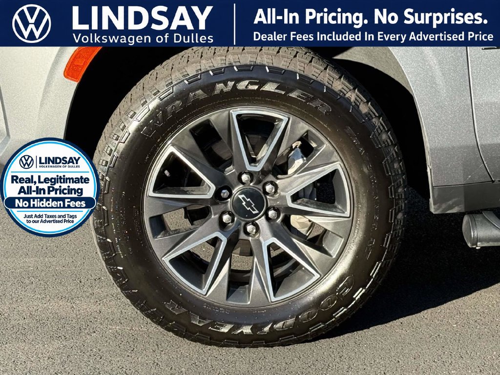 Used 2021 Chevrolet Suburban Z71 AWD/4WD image 7