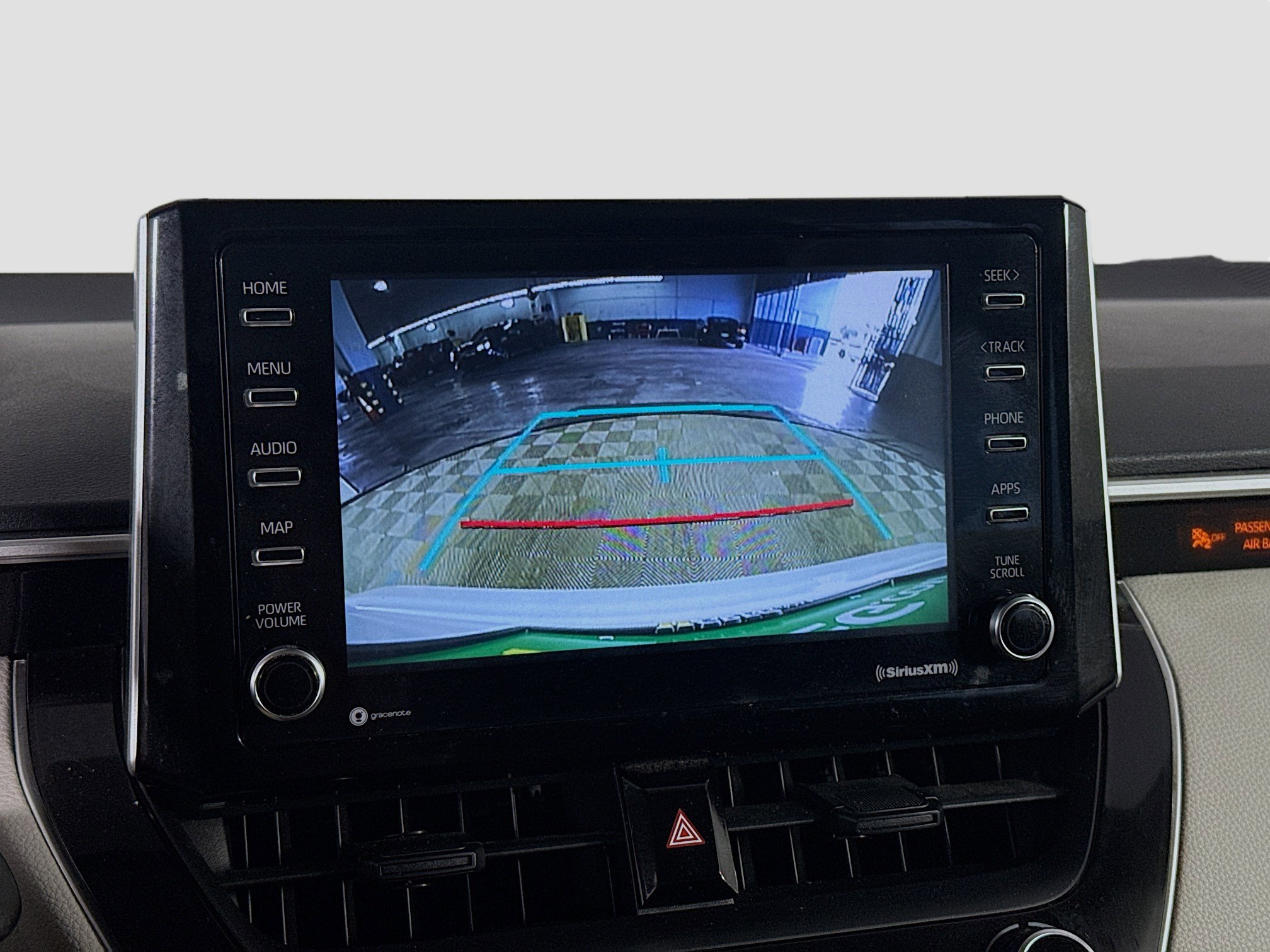 Used 2021 Toyota Corolla LE image 19