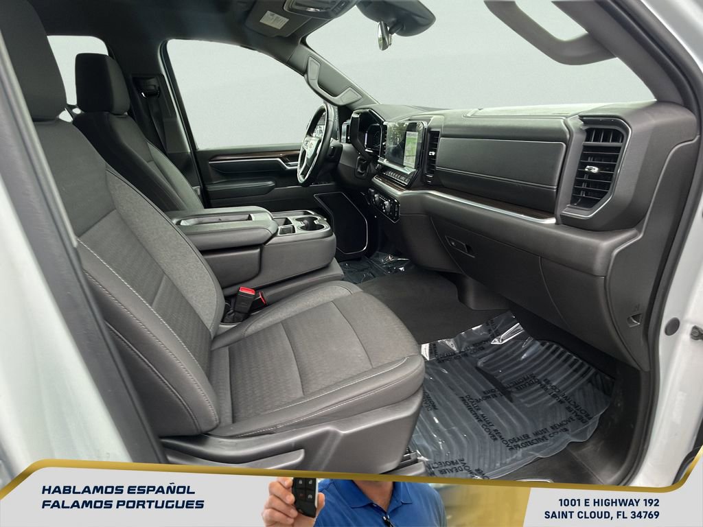 Used 2025 Chevrolet Silverado 2500 LT w/ Convenience Package image 35