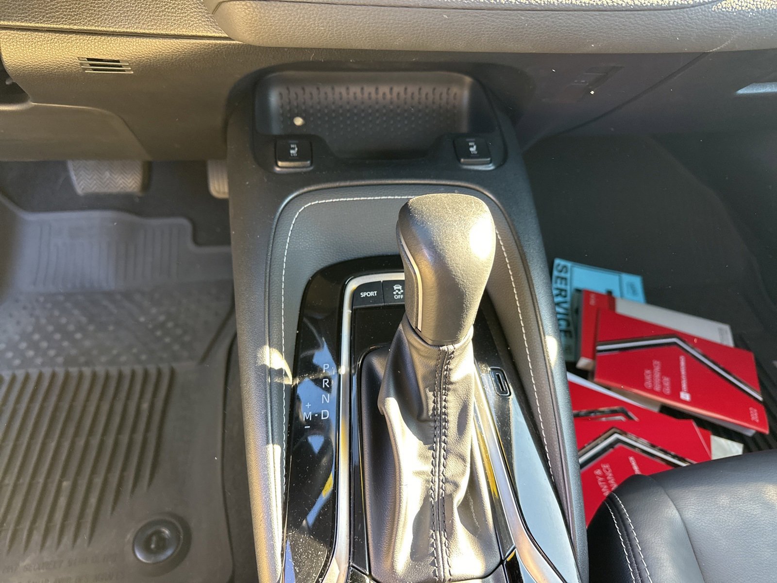 Used 2022 Toyota Corolla XSE image 12