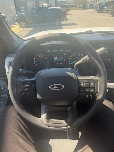 New 2026 Ford F250 XL w/ XL Chrome Package AWD/4WD image 30