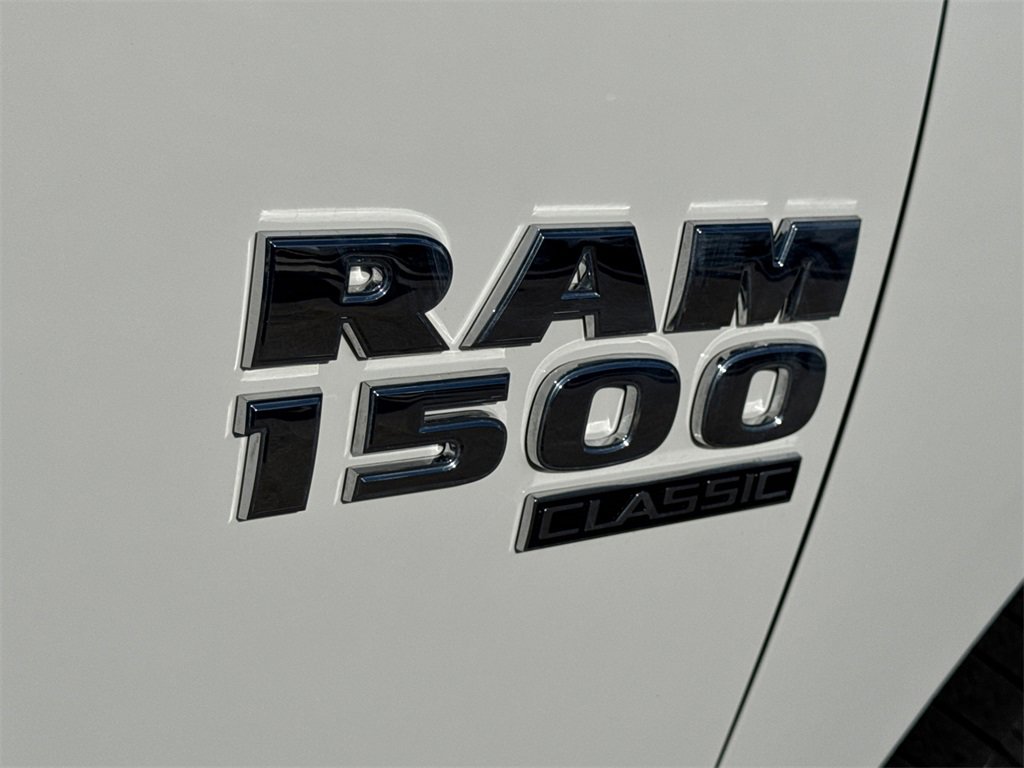 Used 2024 RAM 1500 Classic SLT image 9