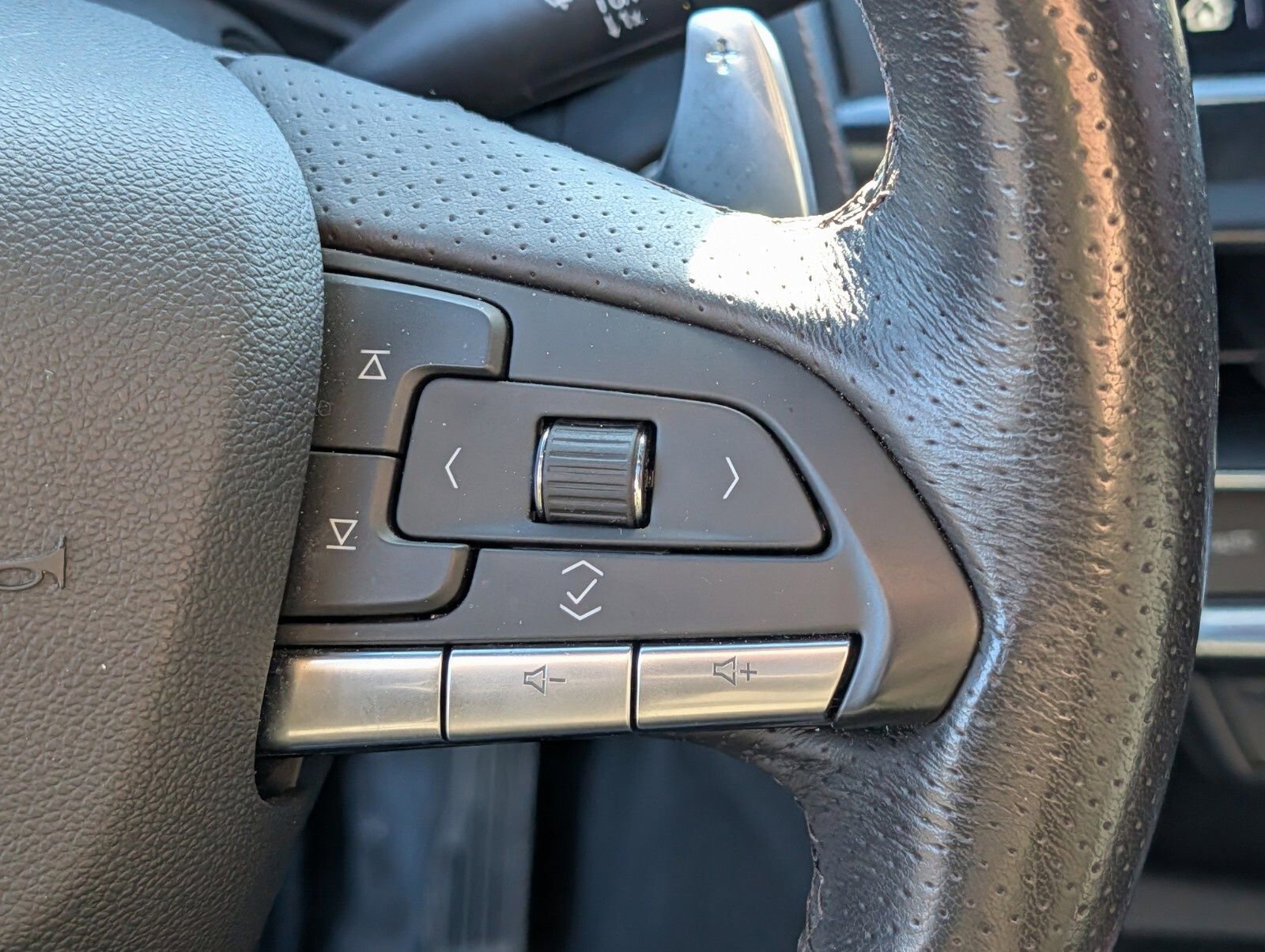 Certified 2023 Cadillac CT5 Sport image 40