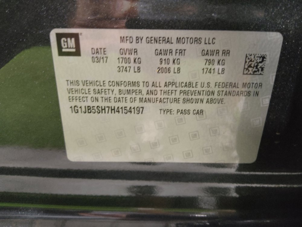 Used 2017 Chevrolet Sonic LS FWD image 33