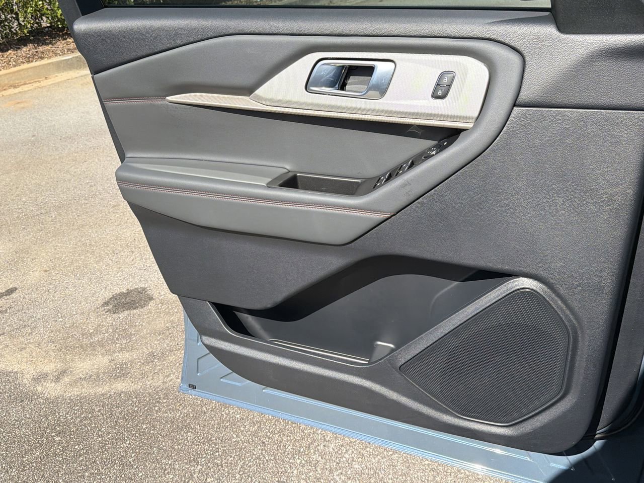 New 2026 Ford Explorer Active w/ Active Comfort Package image 19