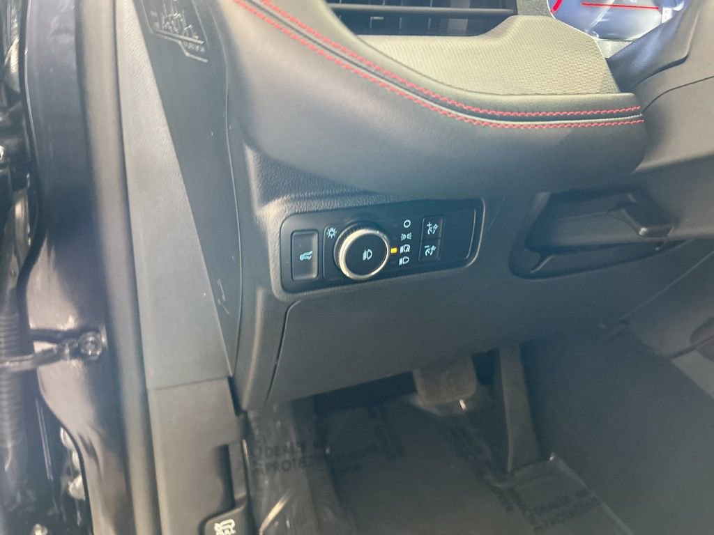 Used 2025 Ford Explorer ST-Line AWD/4WD image 41