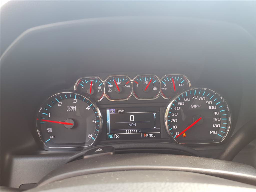 Used 2018 Chevrolet Silverado 1500 LT w/ LT Eassist Package RWD image 14