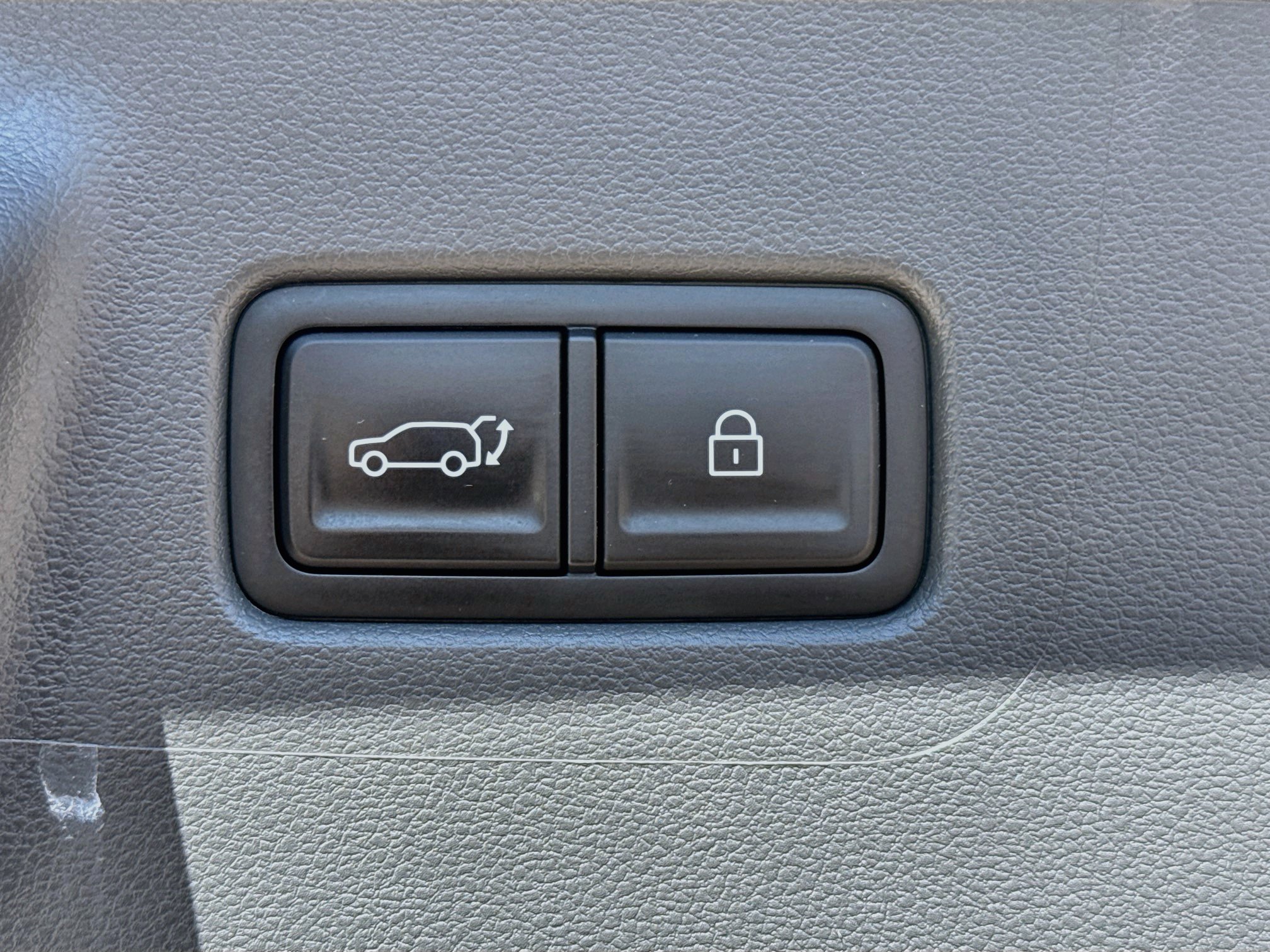 Used 2025 Hyundai Santa Fe SEL AWD/4WD image 32