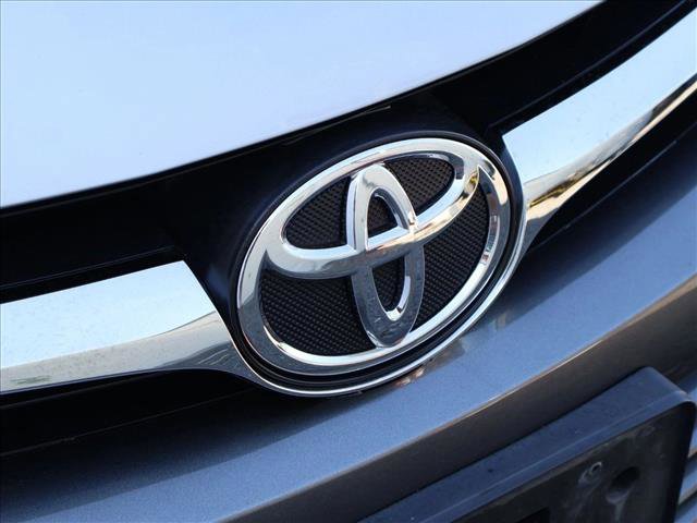 Used 2015 Toyota Camry LE FWD image 26