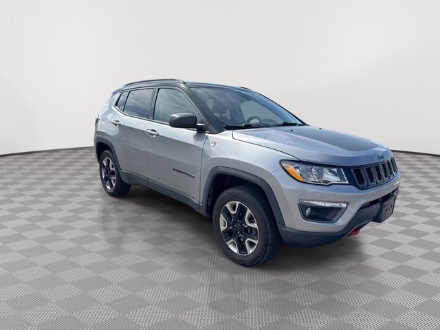 Used 2017 Jeep Compass Trailhawk image 2