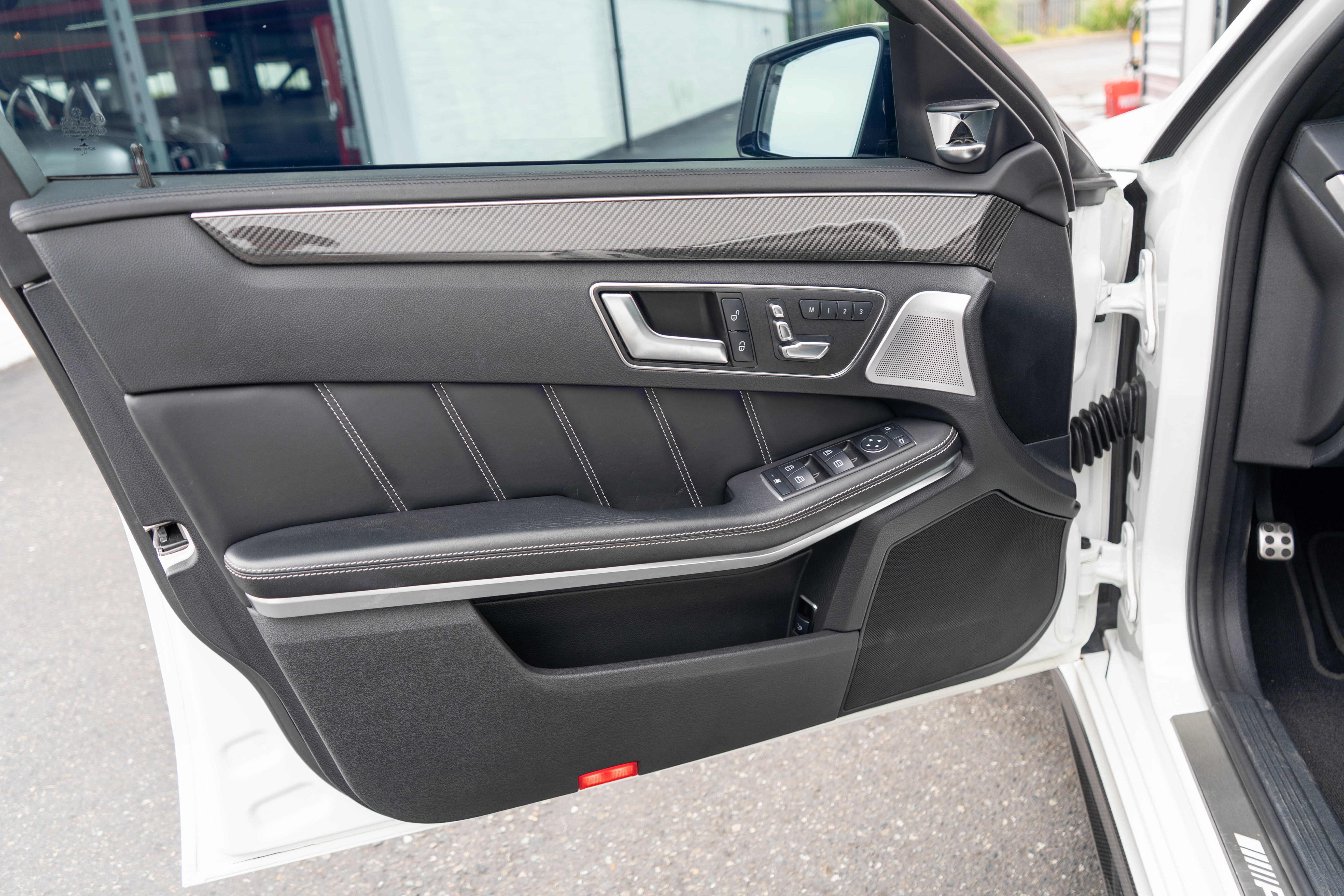 Used 2014 Mercedes-Benz E 63 AMG S-Model image 10