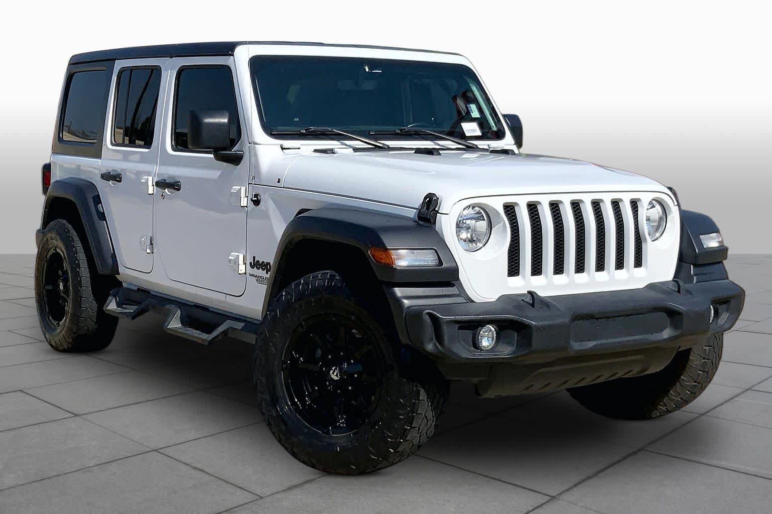 Used 2021 Jeep Wrangler Unlimited Sport AWD/4WD image 3